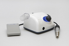 Strong 210/120 аппарат для маникюра/педикюра с педалью в сумке