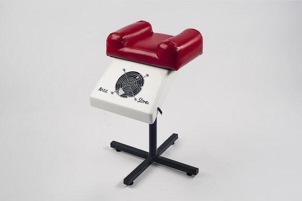 Подставка под ногу MAX с педикюрным пылесосом Max Storm 3 32 Вт